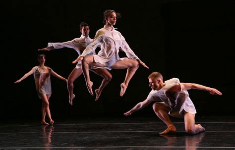 what is postmodern dance and how does it reflect cultural fragmentation?